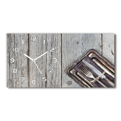 Reloj de cristal horizontal Cubiertos sobre tablas