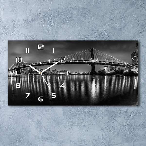 Reloj horizontal Manhattan de noche