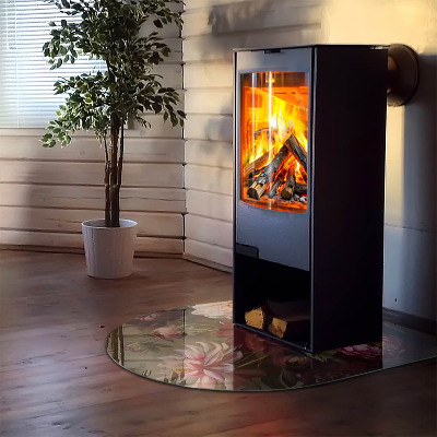 Placa protección suelo estufa semicircular Detalle floral en plena floración