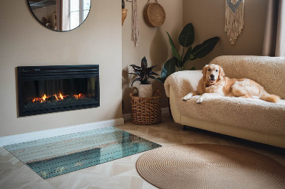 Szyba hartowana pod kominek Rustykalna estetyka desek na produkcie