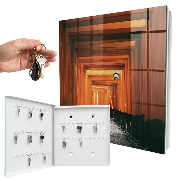 Armario para llaves con puertas amarillas