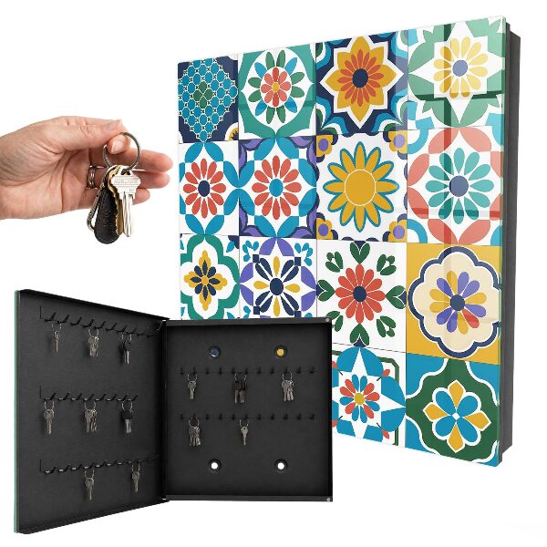 Armario para llaves con diseño de estampados florales