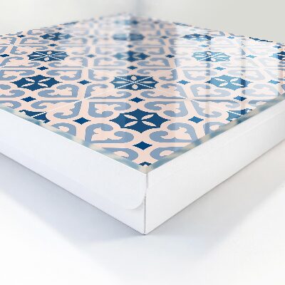 Caja para llaves con patrón decorativo
