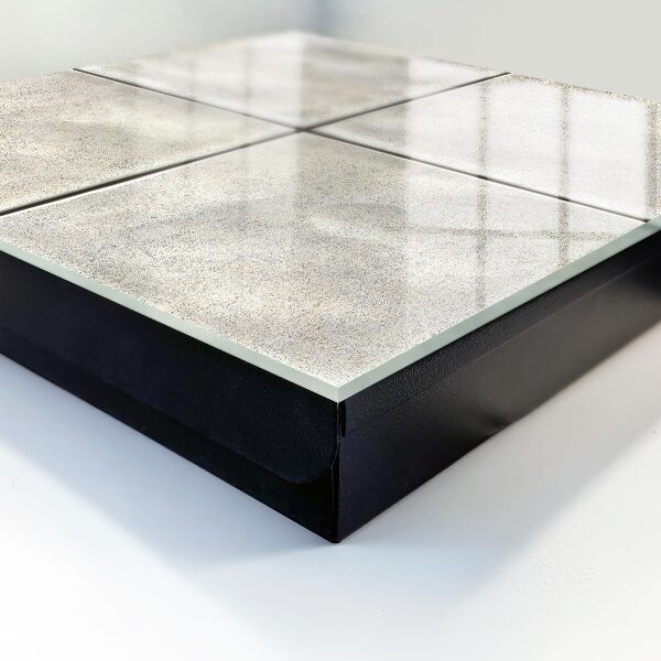 Caja para llaves de azulejos beige
