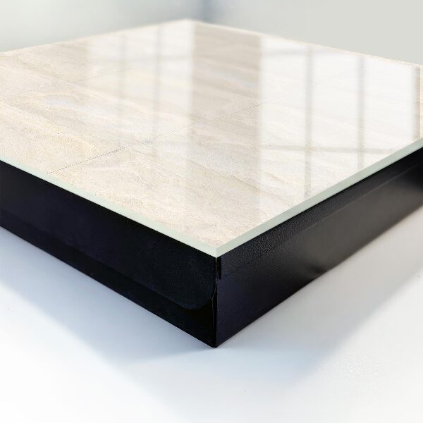 Caja para llaves de piedra color crema