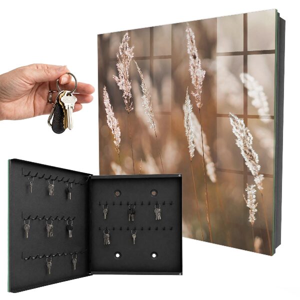 Caja para llaves con diseño de hierbas en el prado