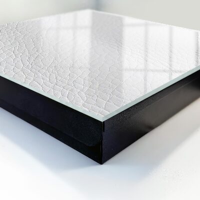 Caja para llaves con textura de piel clara