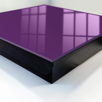 Armario para llaves de color morado intenso