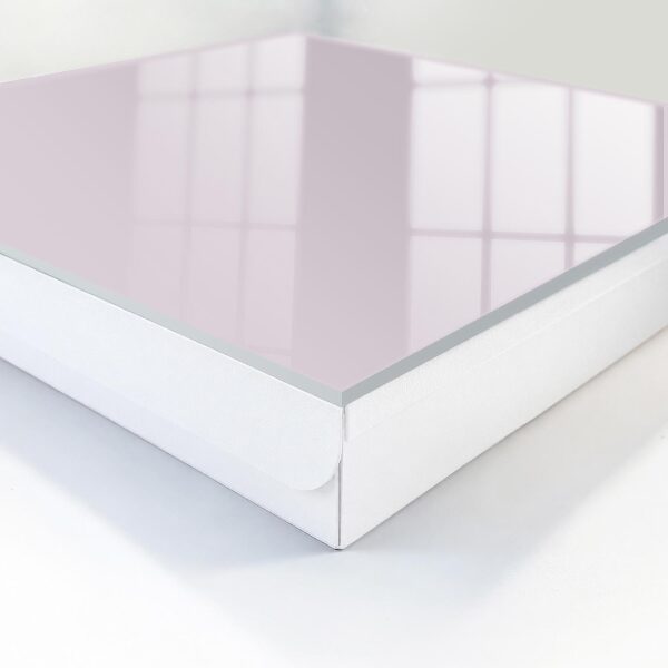 Caja para llaves de color morado claro
