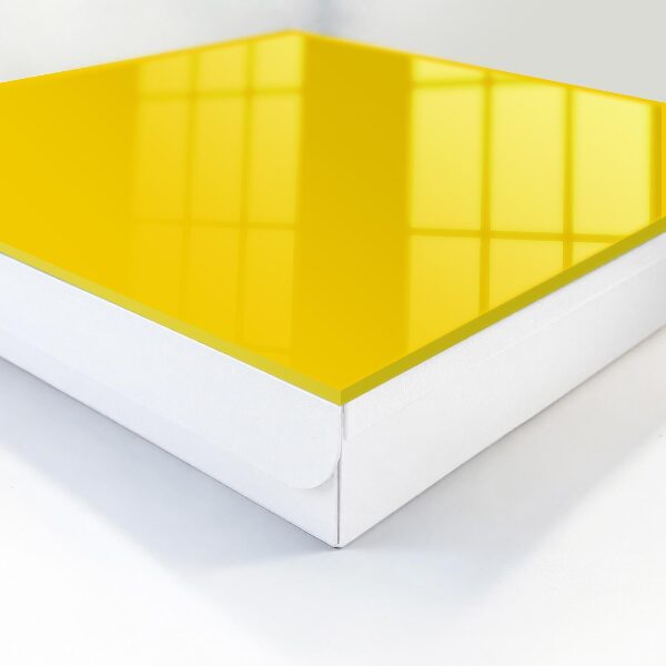 Caja para llaves de color amarillo intenso