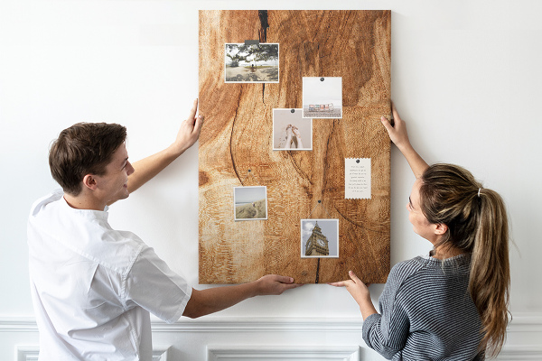 Tablero de corcho para pared Diseño de madera natural en tonos cálidos