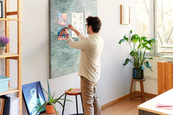 Decoración pizarra de corcho Mármol verde con vetas delicadas