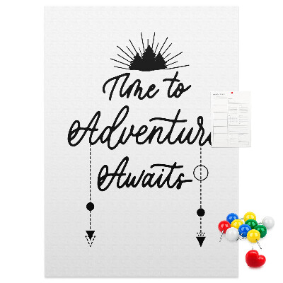 Tablero de corcho para pared Es hora de una aventura con una inscripción inspiradora.