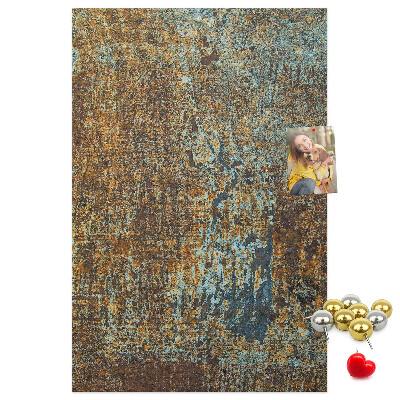 Decoración pizarra de corcho Textura rústica con detalles azules.