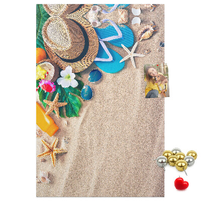 Tablero de corcho Recuerdos de verano en la playa con conchas marinas