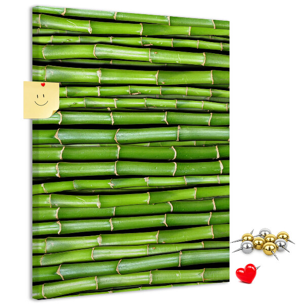 Tablón de corcho Tallos de bambú verde en una disposición armoniosa