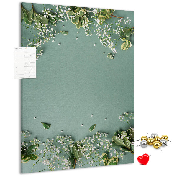 Pizarra de corcho decorativa fondo verde con flores y hojas delicadas