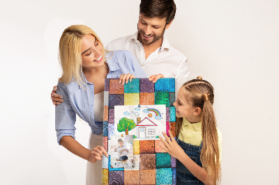 Tablero de corcho con diseño de cuadrados de madera coloridos en mosaico