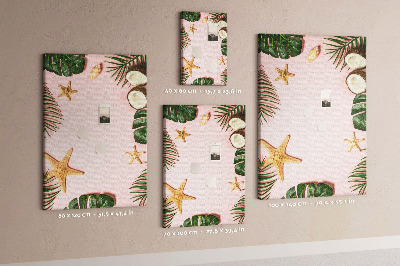 Decoración pizarra de corcho Diseño tropical con hojas y conchas.