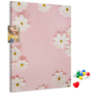 Tablero de corcho para pared con diseño de fondo rosa y flores de margarita blancas