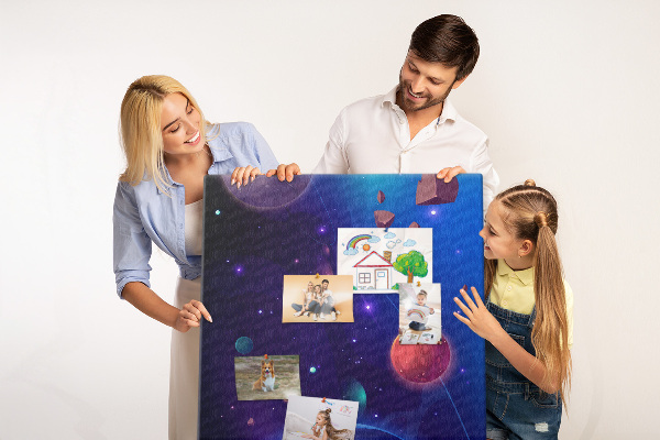 Tablero de corcho para pared con diseño de paisaje espacial de planetas y asteroides