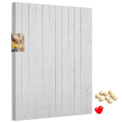 Pizarra de corcho decorativa con fondo de textura de madera clara