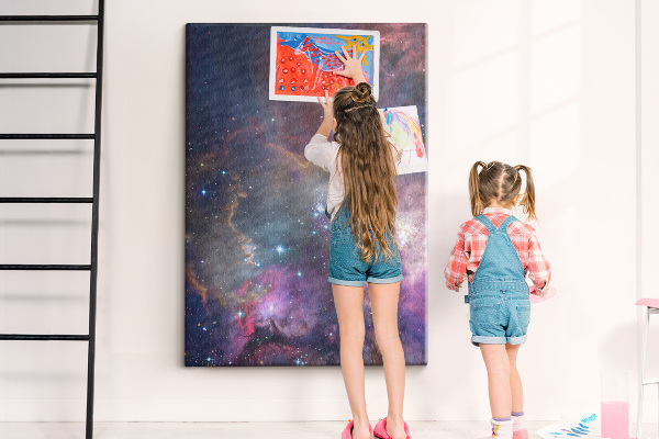 Tablón de corcho Una nebulosa cósmica llena de estrellas