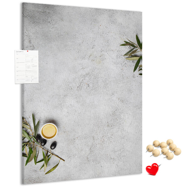 Tablero de corcho con fondo minimalista en tono verde oliva
