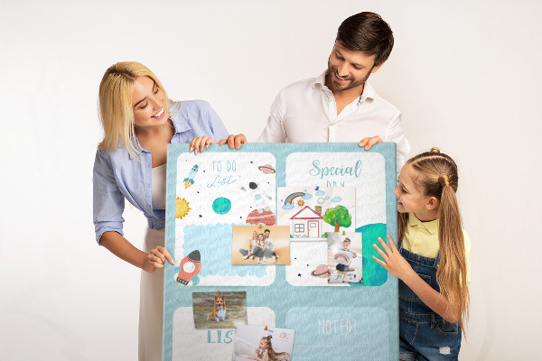 Tablero de corcho para pared con diseño de agenda cósmica y motivo planetario
