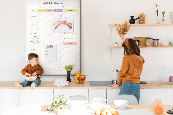 Tablero de corcho para pared planificador de comidas con secciones de colores