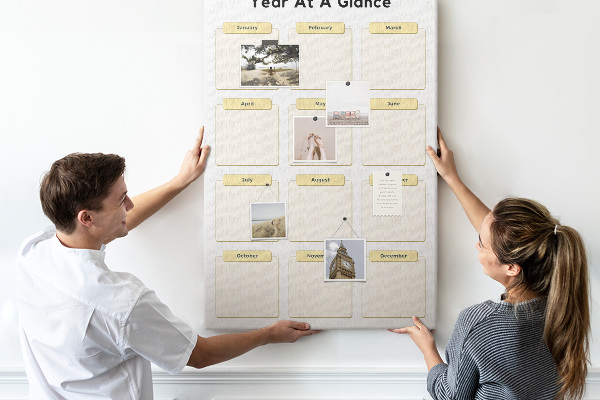 Tablón de corcho Calendario anual para la planificación de eventos