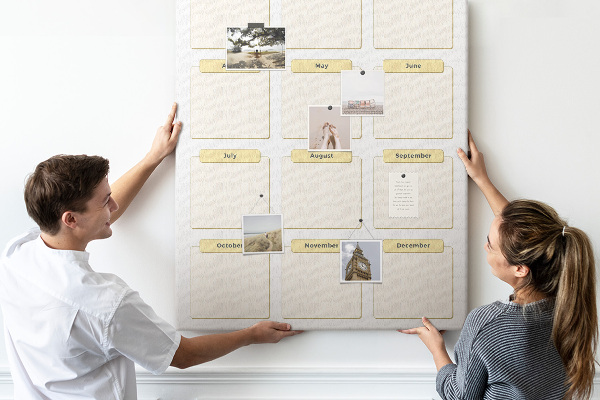 Tablón de corcho Calendario anual para la planificación de eventos