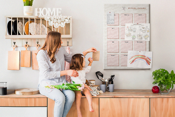 Decoración pizarra de corcho Calendario de cumpleaños con espacio para notas