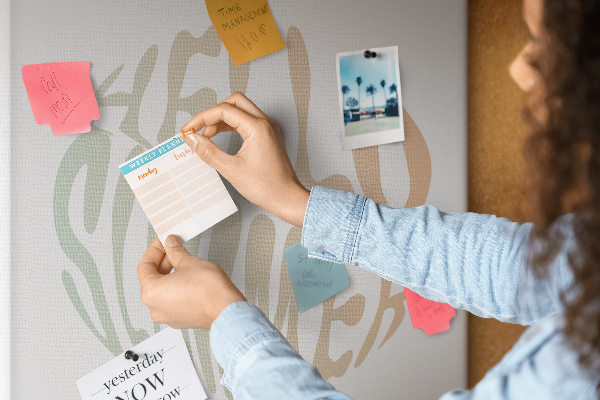 Tablero de corcho para pared Una bienvenida veraniega de estilo retro