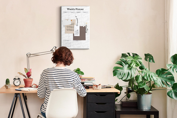 Decoración pizarra de corcho Planificador semanal con espacio para notas.
