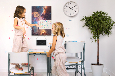 Tablero de corcho para pared con diseño de fenómenos cósmicos en una galaxia colorida