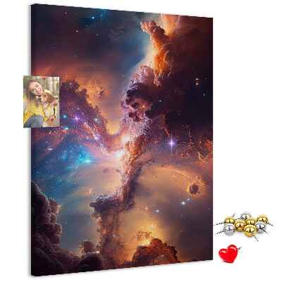 Tablero de corcho para pared con diseño de fenómenos cósmicos en una galaxia colorida