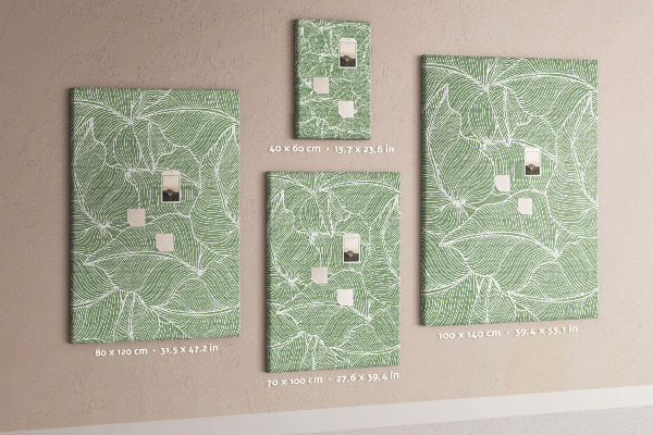 Pizarra de corcho decorativa hojas delicadas sobre fondo verde