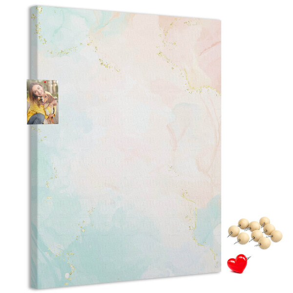 Pizarra de corcho decorativa con diseño de delicados lunares en tonos pastel y detalles dorados