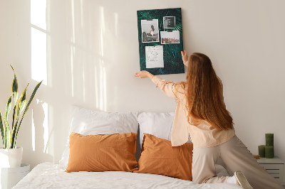 Tablero de corcho para pared con diseño de hojas tropicales en tonos verdes intensos