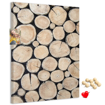 Tablero de corcho Tablones de madera dispuestos de forma natural.
