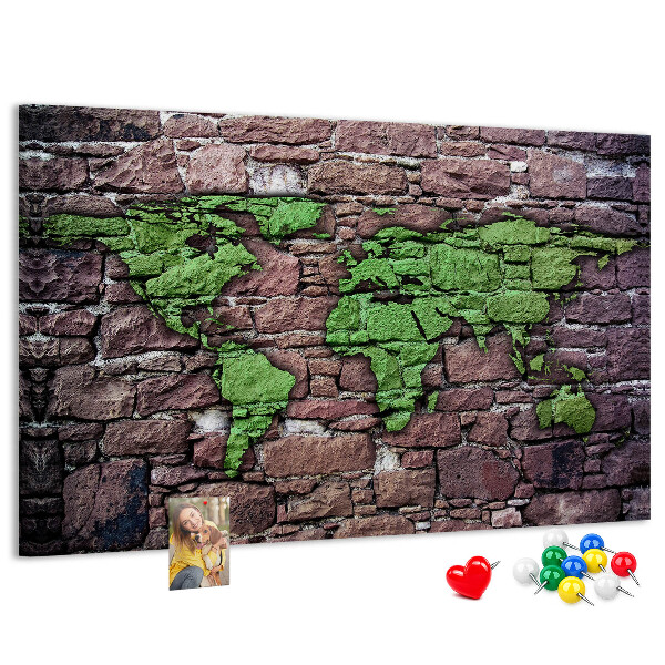 Pizarra de corcho mapamundi en diseño de pared de piedra verde