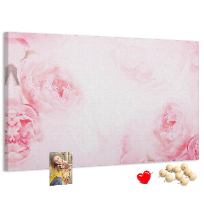 Tablero de anuncios con diseño de delicadas flores rosas sobre fondo claro