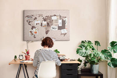 Tablero de anuncios Mapa del mundo en tonos marrones.