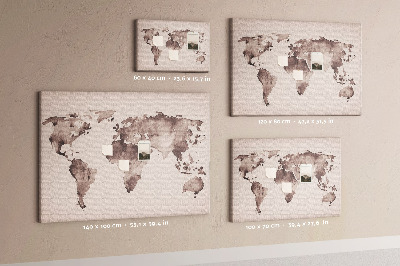 Tablero de anuncios Mapa del mundo en tonos marrones.