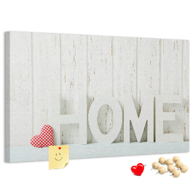 Tablero de anuncios con inscripción HOME elegante sobre fondo blanco