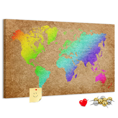 Tablero de corcho decorativo mapa del mundo colorido sobre fondo marrón