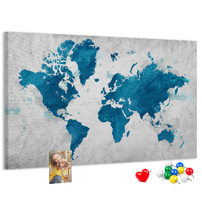 Tablero de anuncios Grabado de un mapamundi en tonos azules.