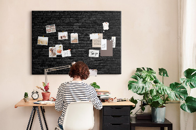Tablero de corcho decorado con diseño de pared de ladrillo oscuro y texturizado