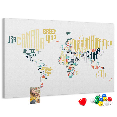 Tablero de anuncios Mapa del mundo con los nombres de los países en palabras.